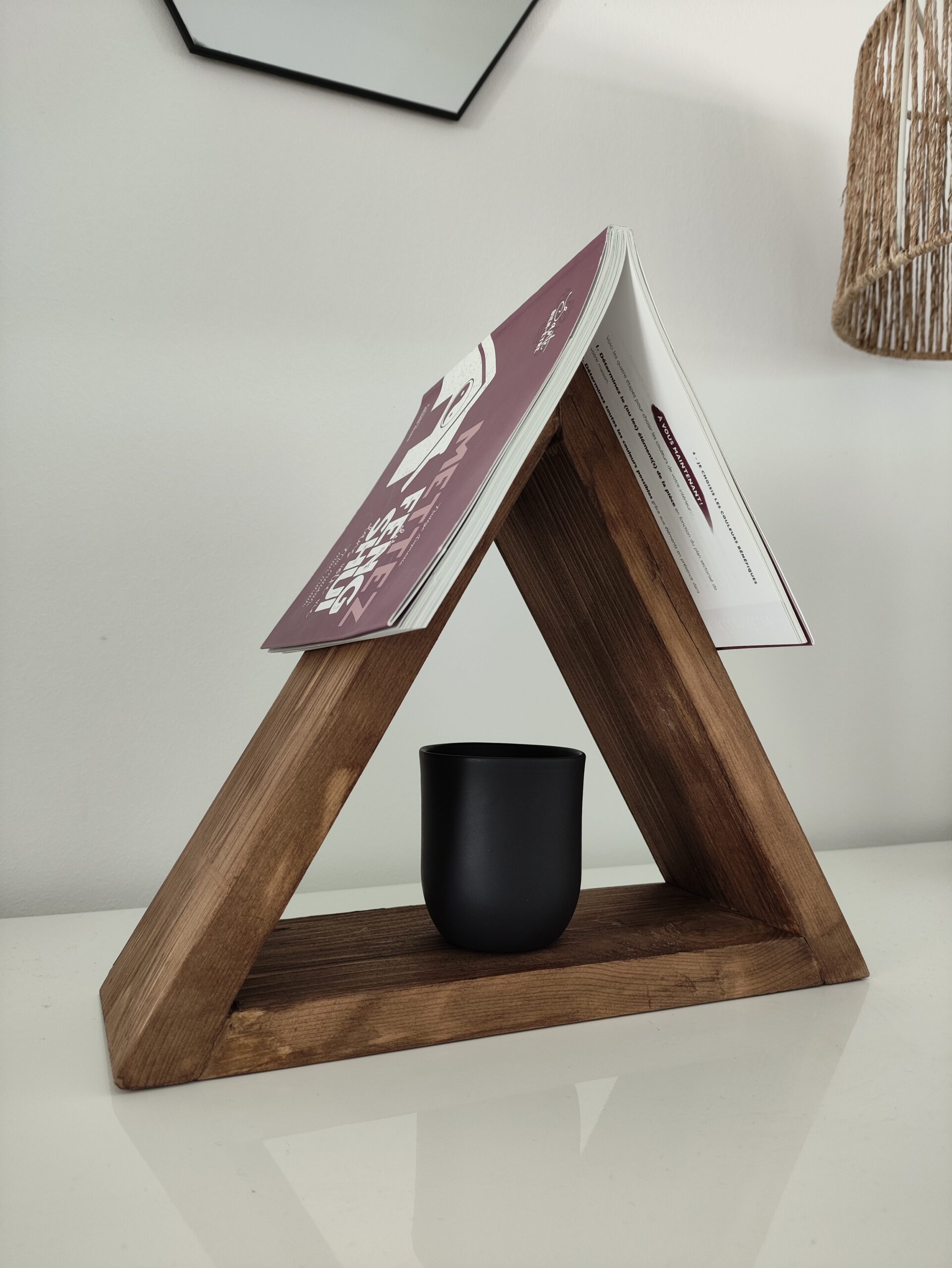 Support livre TRIANGLE en bois